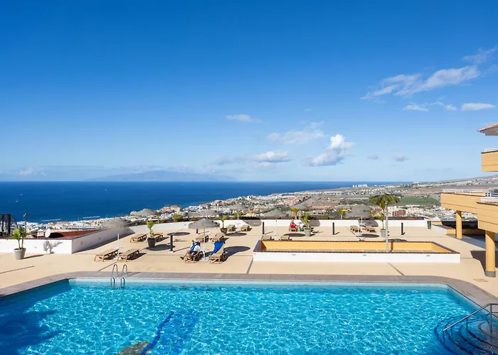 Home2book Escape & Pool, Only Adults Апартаменти Адехе