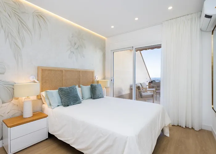 Апартаменти Home2book Escape & Pool, Only Adults