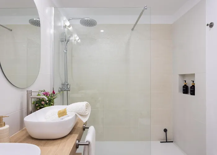 Home2book Escape & Pool, Only Adults Апартаменти *