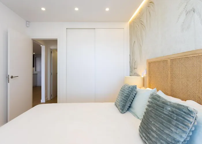 Home2book Escape & Pool, Only Adults Апартаменти Адехе