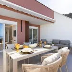 Апартаменти Home2book Escape & Pool, Only Adults