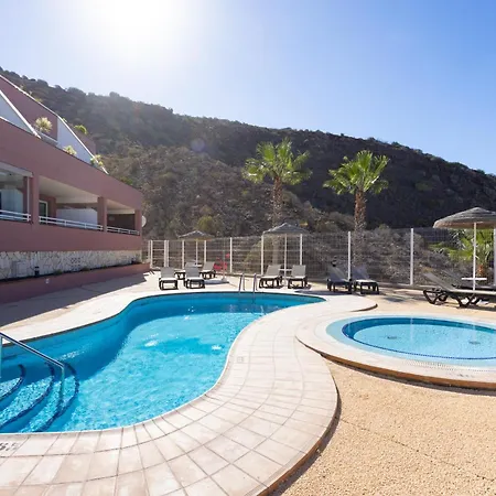Апартаменты Home2book Escape & Pool, Only Adults