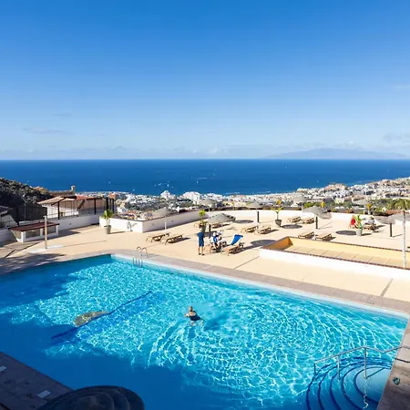 Апартаменты Home2book Escape & Pool, Only Adults Адехе